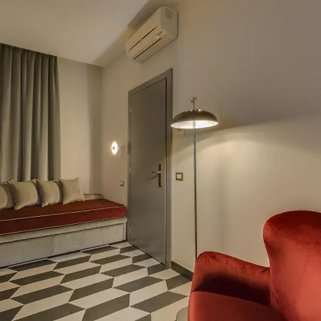 酒店 奥迪维姆酒店 4*