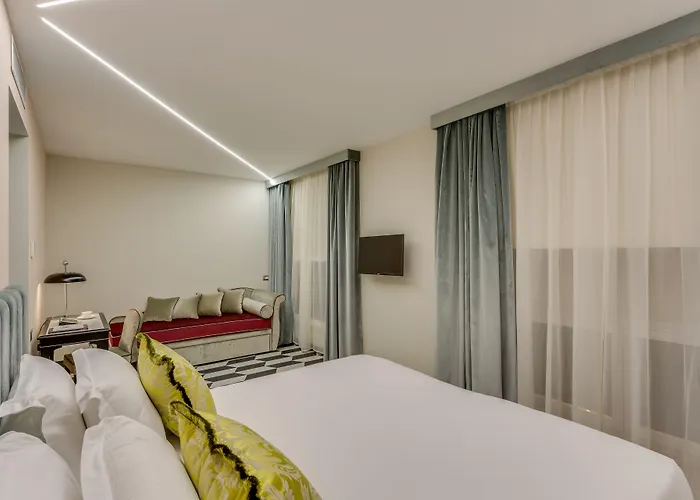Hotel Otivm
